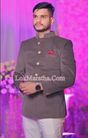 profile-photo profile-photo