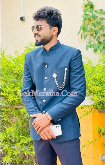 profile-photo profile-photo