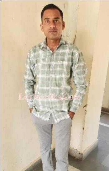 profile-photo profile-photo