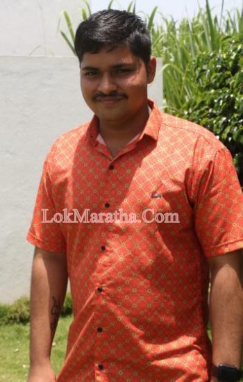 profile-photo profile-photo