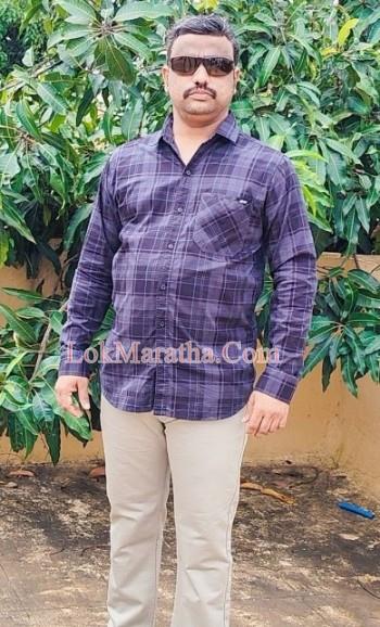 profile-photo profile-photo