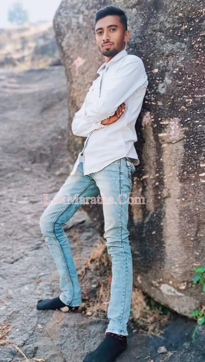 profile-photo profile-photo