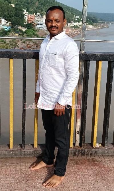 profile-photo profile-photo